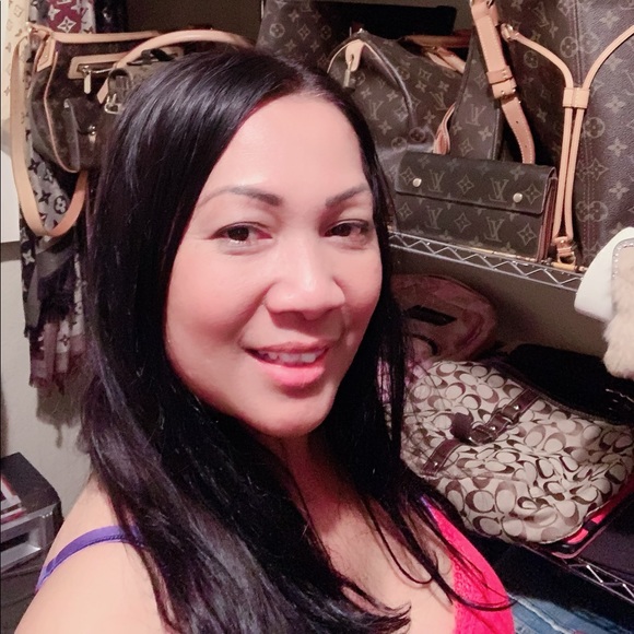 Meet your Posher, Srey lola - Picture 3 of 11